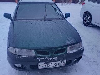 1998 Mitsubishi Carisma I, зелёный, 250000 рублей, вид 1