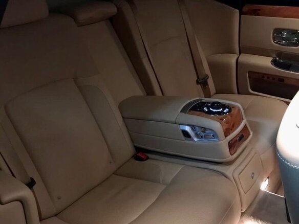 2012 Rolls-Royce Ghost I (Series I), белый, 13000000 рублей - вид 20