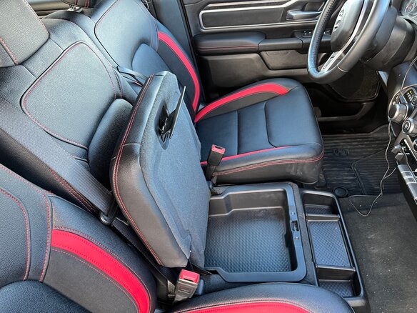 2020 Ram 1500 Crew Cab IV (DS/DJ), белый, 4322908 рублей - вид 7