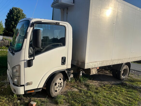 2014 Isuzu Elf (N-series), белый, 1800000 рублей