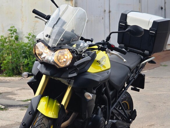 2011 Triumph Tiger 800, жёлтый, 630000 рублей