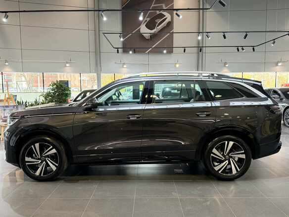 2026 Volkswagen Tavendor I, серый, 5700000 рублей - вид 7