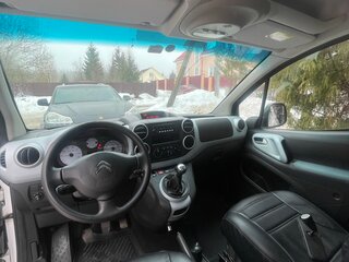 2013 Citroen Berlingo II Рестайлинг, белый, 988000 рублей, вид 5