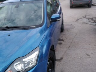 2011 Ford Focus II Рестайлинг, синий, 430000 рублей, вид 5