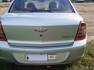 2013 Chevrolet Cobalt II, серебристый, 600000 рублей, вид 4