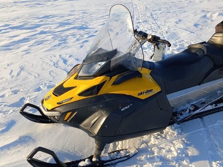 2014 BRP Ski-Doo Tundra 550, жёлтый, 800000 рублей, вид 5