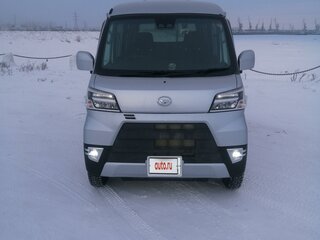 2018 Daihatsu Hijet 3AT X, серый, 899000 рублей, вид 2