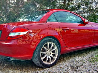 2005 Mercedes-Benz SLK-Класс 350 II (R171), красный, 1690000 рублей, вид 2