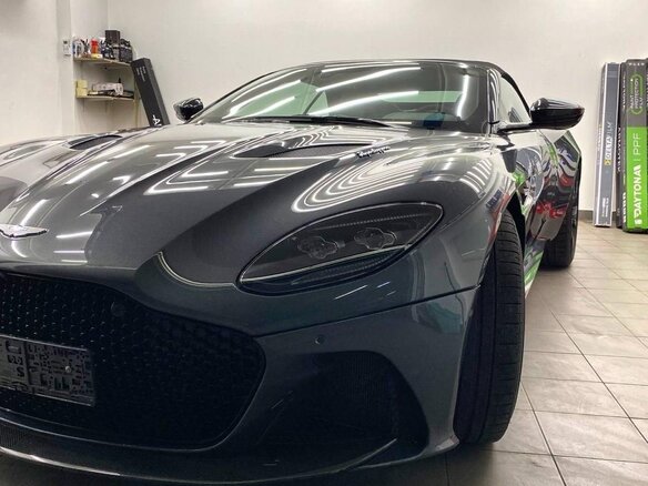 2019 Aston Martin DBS Volante III, серый - вид 10