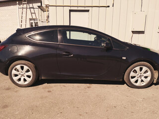 2014 Opel Astra GTC J Рестайлинг, чёрный, 710000 рублей, вид 3