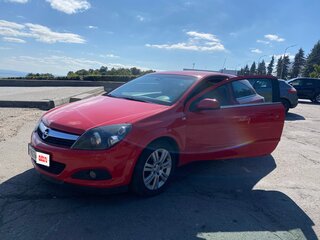 2008 Opel Astra GTC H Рестайлинг, красный, 700000 рублей, вид 1