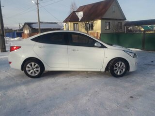 2016 Hyundai Solaris I Рестайлинг, белый, 1130000 рублей, вид 3