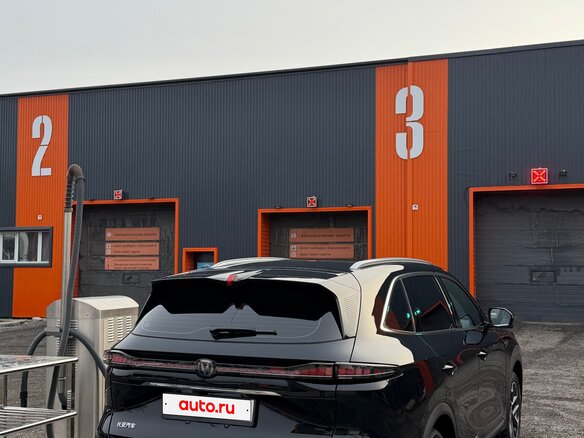 2026 Changan CS75 Plus IV Рестайлинг, чёрный, 1730000 рублей - вид 3