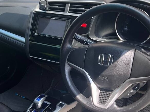 2013 Honda Fit III, белый, 1000000 рублей - вид 10