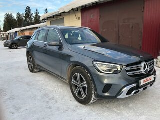 2022 Mercedes-Benz GLC 200 I (X253) Рестайлинг, серебристый, 5750000 рублей, вид 2