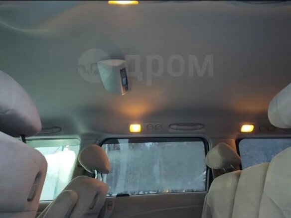2004 Honda Elysion I, серый, 1660000 рублей - вид 18