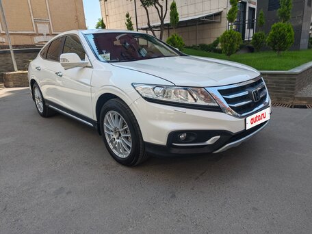 2014 Honda Crosstour I Рестайлинг, белый, 1600000 рублей, вид 2
