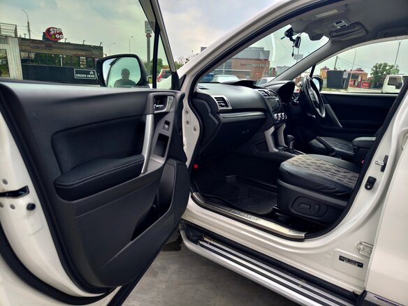 2012 Subaru Forester IV, белый, 1650000 рублей - вид 8