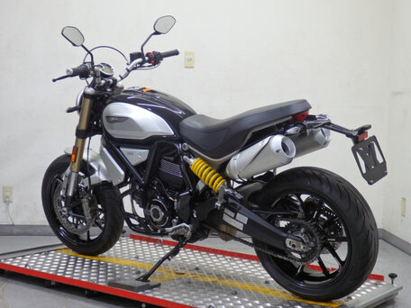 2019 Ducati Scrambler 1100, серебристый, 790000 рублей, вид 5