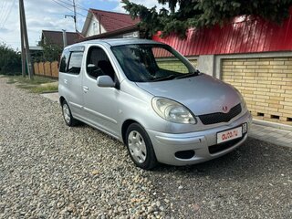 2005 Toyota FunCargo, серебристый, 650000 рублей, вид 3