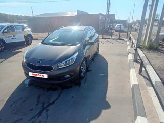 2014 Kia Ceed II, коричневый, 630000 рублей, вид 2