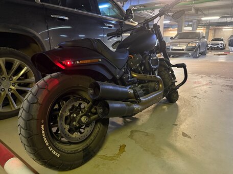 2020 Harley-Davidson Fat Bob, чёрный, 1750000 рублей, вид 4