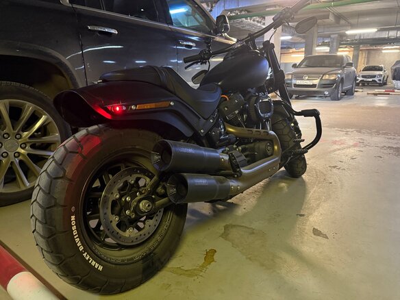 2020 Harley-Davidson Fat Bob, чёрный, 1750000 рублей - вид 3