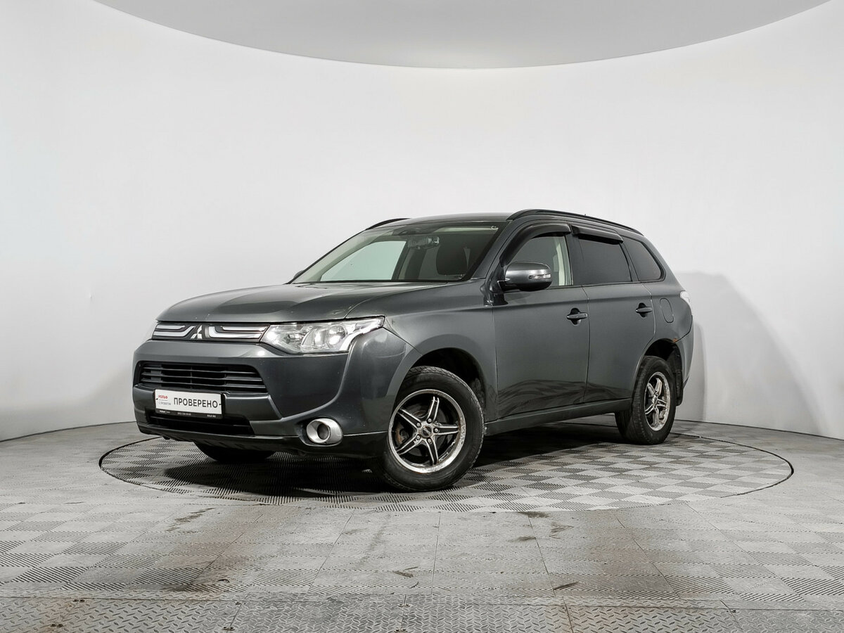 Открыть фотографии: Mitsubishi Outlander III