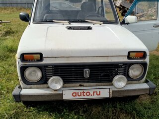 1996 Lada (ВАЗ) 2121 (4x4) I Рестайлинг, белый, 225000 рублей, вид 2