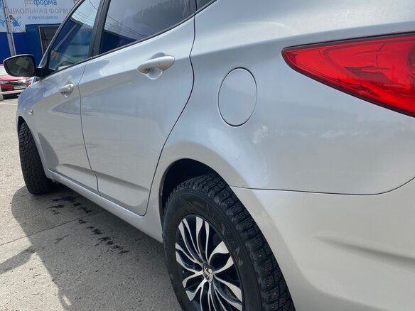 2011 Hyundai Accent IV, серый, 680000 рублей - вид 23