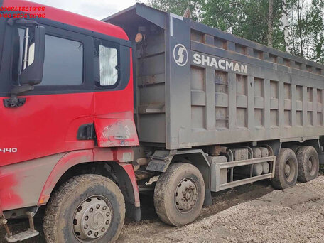 2022 Shacman (Shaanxi) SX3316, красный, 3130000 рублей, вид 1