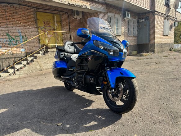 2017 Honda GL 1800 Gold Wing, синий, 2090000 рублей - вид 2