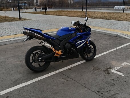 2007 Yamaha YZF-R1, синий, 670000 рублей, вид 4