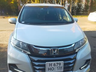 2018 Honda Odyssey V Рестайлинг, белый, 2700000 рублей, вид 2