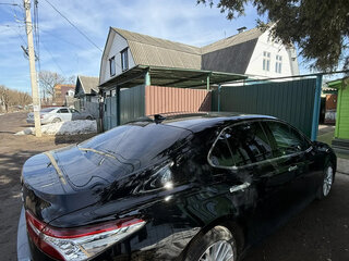 2020 Toyota Camry VIII (XV70), чёрный, 2750000 рублей, вид 4