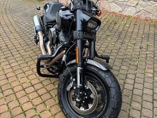 2024 Harley-Davidson Fat Bob, чёрный, 2100000 рублей, вид 4