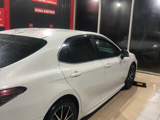 2021 Toyota Camry US Market VIII (XV70) Рестайлинг, белый, 2850000 рублей, вид 2