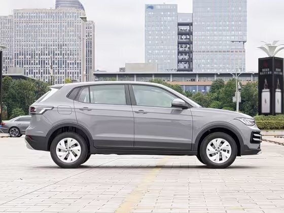 Открыть фотографии: Volkswagen Tharu XR