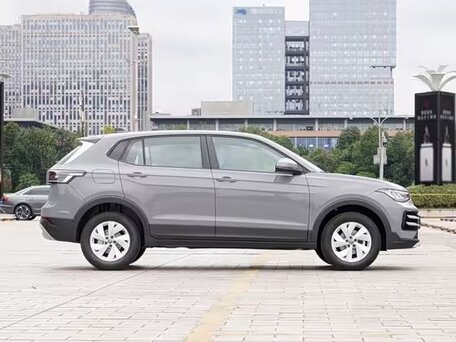 Volkswagen Tharu XR
