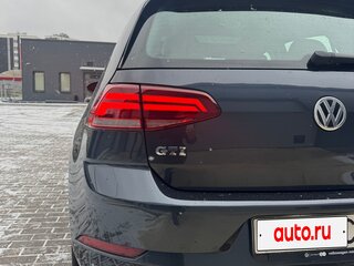 2017 Volkswagen Golf GTI VII Рестайлинг, серый, 1680000 рублей, вид 5