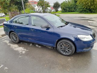 2012 Skoda Octavia II (A5) Рестайлинг, синий, 700000 рублей, вид 4