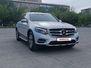 2017 Mercedes-Benz GLC 250 I (X253), серебристый, 3491000 рублей, вид 1