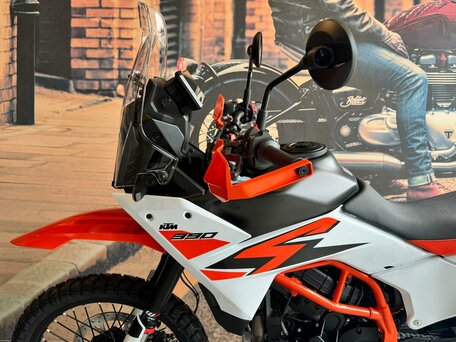 2026 KTM 390 Adventure R, белый, 889000 рублей, вид 4