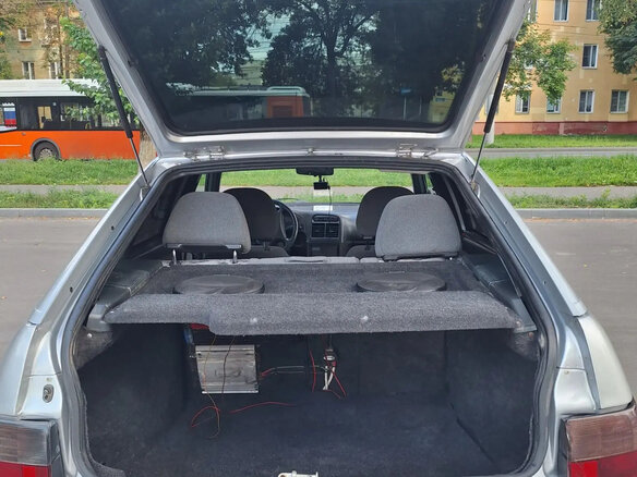 2006 Lada (ВАЗ) 2112, серебристый, 210000 рублей - вид 8