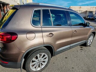 2014 Volkswagen Tiguan I Рестайлинг, коричневый, 1490000 рублей, вид 4