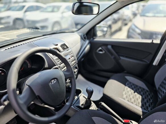 2026 Lada (ВАЗ) Granta Cross I Рестайлинг, чёрный, 1226000 рублей - вид 12