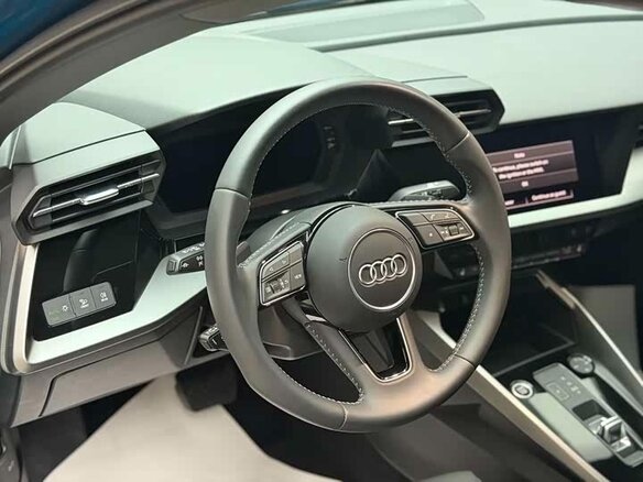 2023 Audi A3 35 TFSI Long IV (8Y), голубой, 2180000 рублей - вид 10