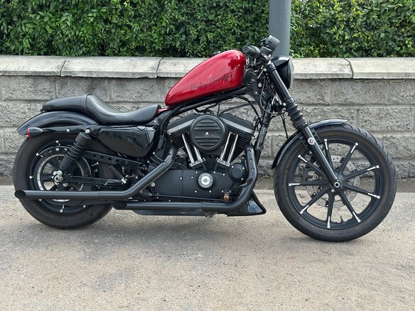 2017 Harley-Davidson Sportster 883, чёрный, 1200000 рублей - вид 2
