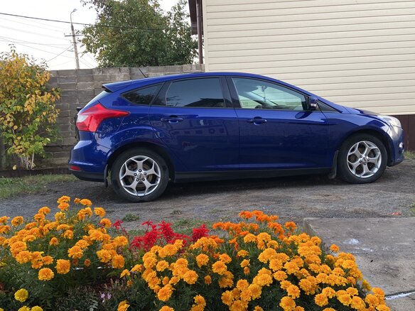 2014 Ford Focus III, синий, 1000000 рублей - вид 2