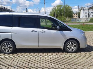 2012 Nissan Serena IV (C26), серый, 1200000 рублей, вид 3